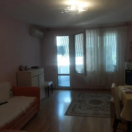 Apartament Petya Dora *